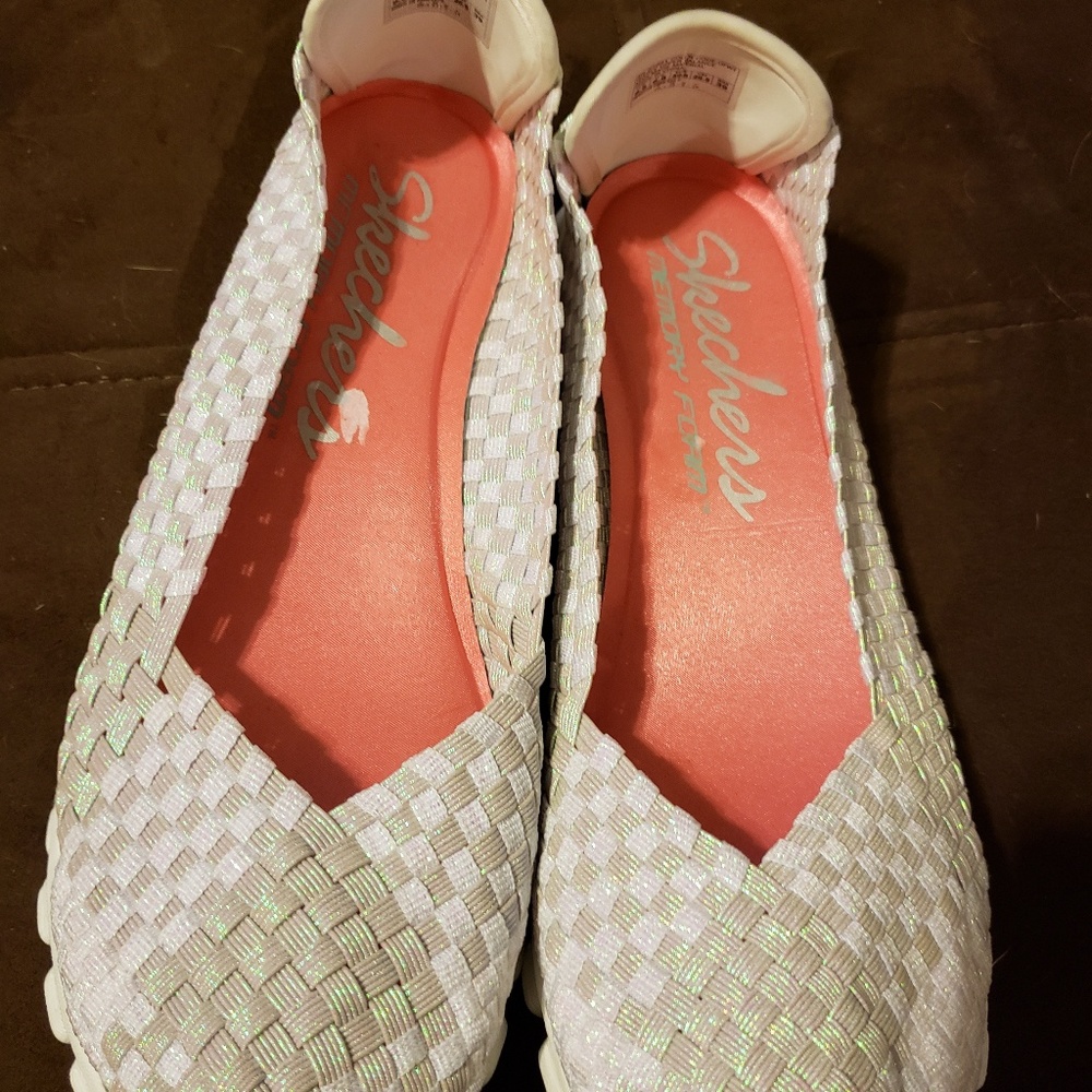 Skecher's lightweight